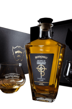 Grappa Bertagnolli Cofanetto Teroldego Barrique con due balloon